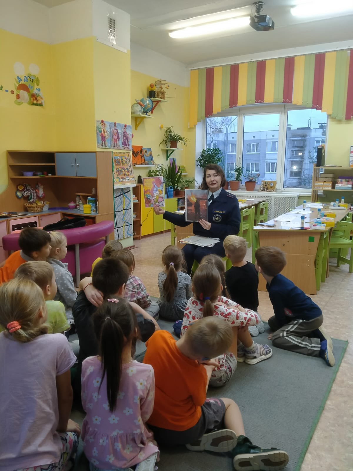 Встреча с инструктором по противопожарной профилактике.